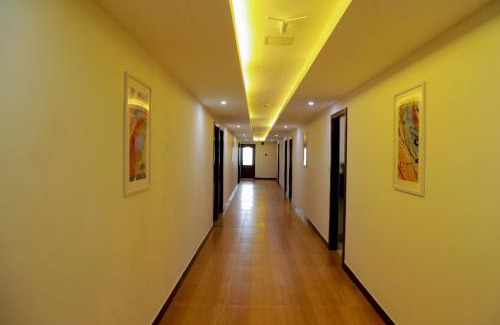 Perumbavoor Hotel | Club 99 Suites