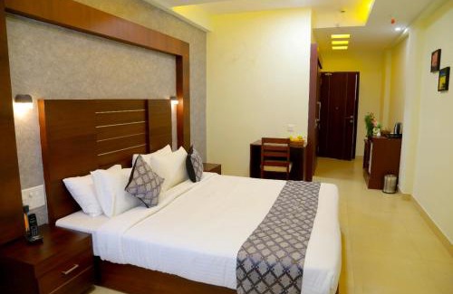 Perumbavoor Hotel | Club 99 Suites