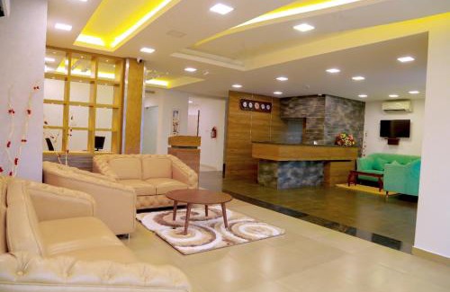 Perumbavoor Hotel | Club 99 Suites