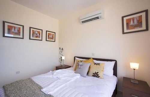 Peyia Town Apartment | Club Coral View Resort