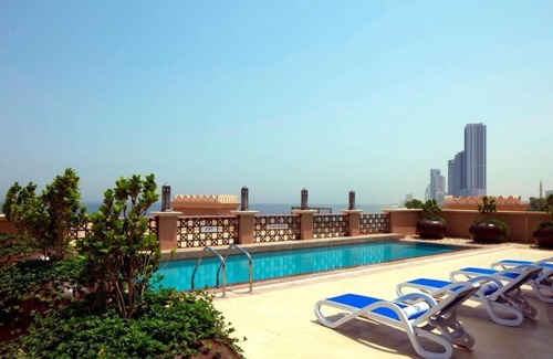 Beach & Coast Apartment | Club Executive Suite Near Al Heera Beach Sharjah