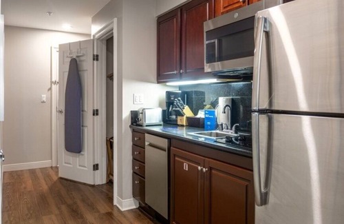 Gaslamp Quarter Hotel | Club Wyndham Harbour Lights - Studio