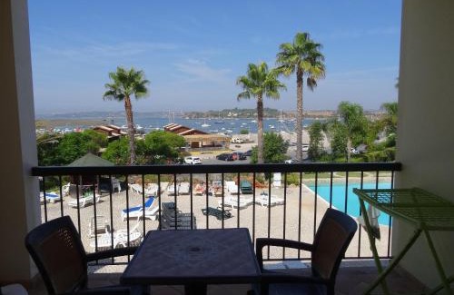 Alvor Apartment | Clube Alvor Ria - Waterfront luxury apartments with stunning views