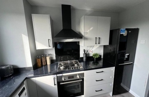 Clydebank Apartment | ClydeBank Brand new 3BDR Home, Glasgown