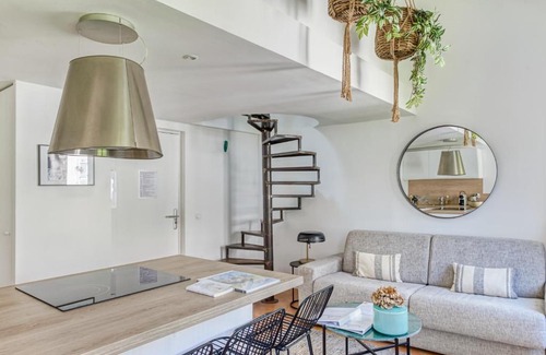 1st Arrondissement Apartment | CMG Marseille - Maison Pagnol