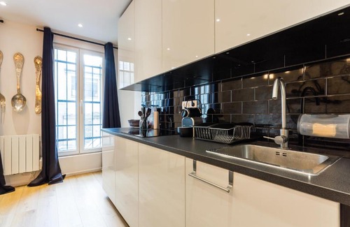 Bonne-Nouvelle Apartment | CMG Montorgueil X