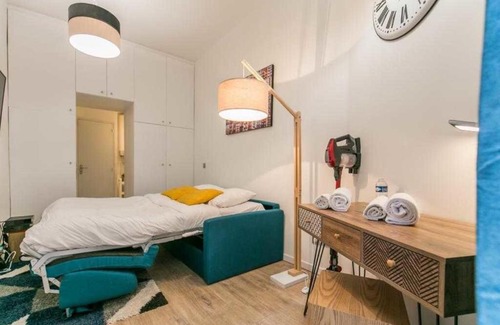 11th Arrondissement Apartment | CMG - Parmentier - Voltaire