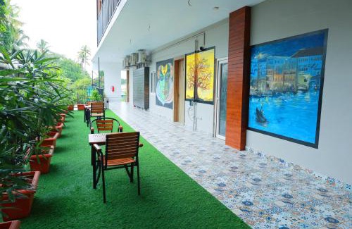 Kumbalam Hotel | CMK HABITAT CENTRE