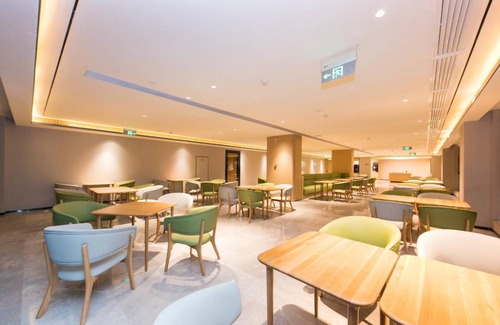 Yongding Hotel | 60 m² Hotel ∙ 4 guests