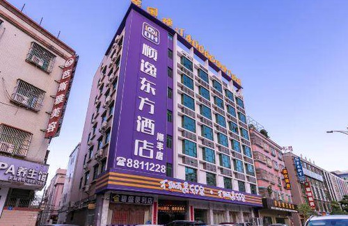 Huidong Hotel | 120 m² Hotel ∙ 4 guests