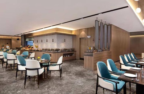 Xiangzhou District Hotel | 108 m² Hotel ∙ 127 guests