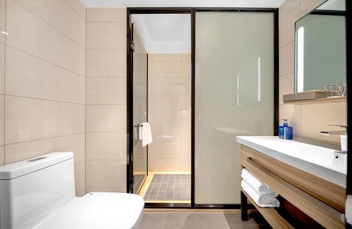 Heihe Hotel | 40 m² Hotel ∙ 4 guests
