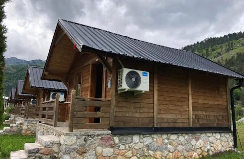 Valbone Villa | CNTR PARK VALBONa