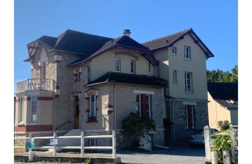 Bagnoles-de-l'Orne Apartment | Comfortable T1 with Bow window - option 4 people