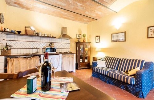 San Casciano in Val di Pesa House | Cottage in Tuscany with Pool and Nature Views