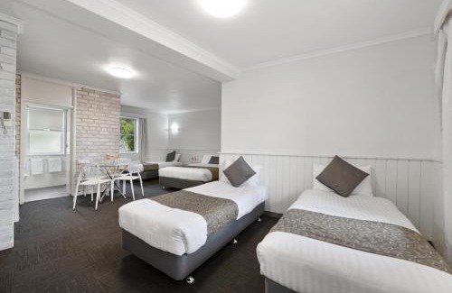 Launceston CBD Hotel | Coach House Launceston