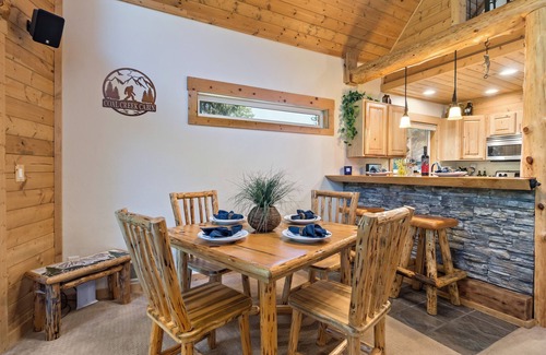Snoqualmie Pass House | Coal Creek Cabin