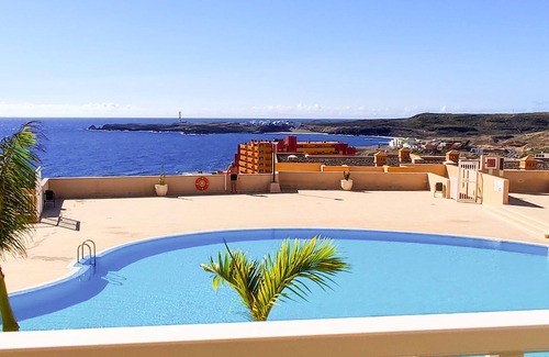 Arico Apartment | Coast, 4 people, sea and pool view, free WiFi