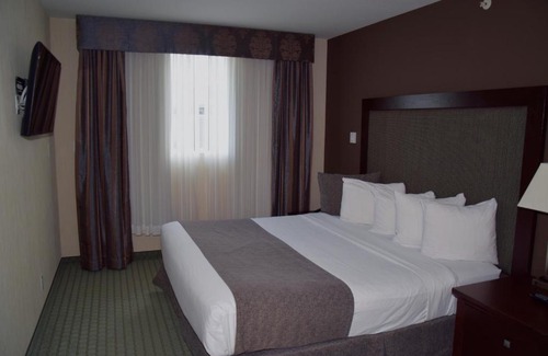 South Lethbridge Hotel | Coast Lethbridge Hotel & Conference Centre