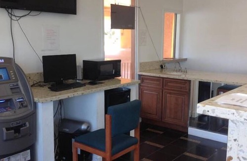 Zaferia Hotel | Coast Motel