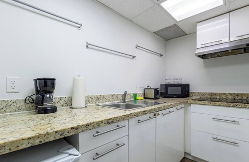 Flamingo/Lummus Condo | Coastal 2BR Escape | Walk to Beach and 2 Queen Beds