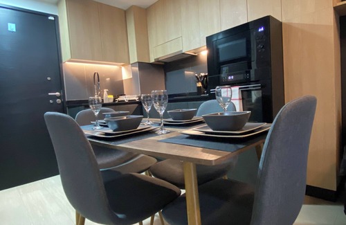 Puerto Varas Apartment | Coastal apartment, steps from the beach. Heated swimming pool, jacuzzi and patio