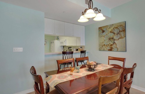 Navarre Beach Condo | Coastal Breeze | 🌊 3BR Gulf-Front | Pool | 6 Chairs and 2 Umbrellas Included ☀️