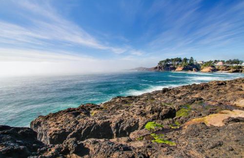 Depoe Bay House | Coastal Breeze
