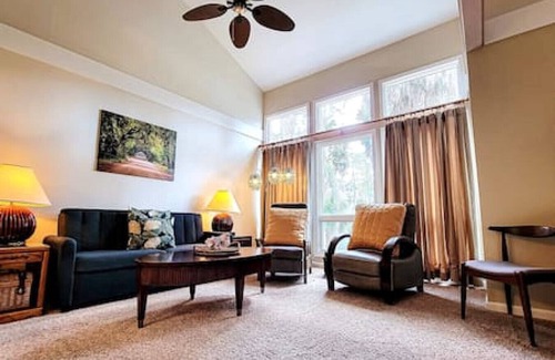 Ocean Ridge House | Coastal Charm: 3BR Condo on Edisto
