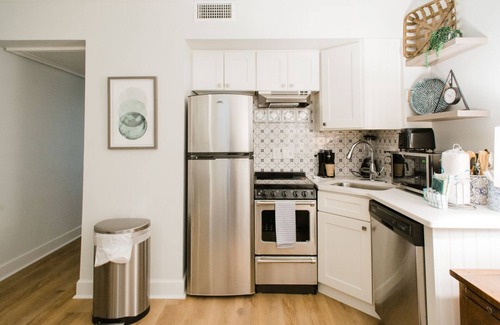 Historic Downtown Savannah Apartment | Coastal Chic Apartment on Forsyth Park with Parking by Lucky Savannah