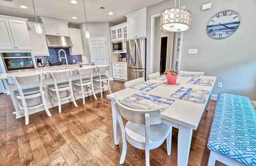 Lewes House | Coastal Club * 19063 * 5BR Luxury House w 3.5 Baths - sleeps 10