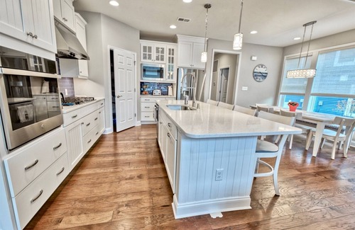 Lewes House | Coastal Club * 19063 * 5BR Luxury House w 3.5 Baths - sleeps 10