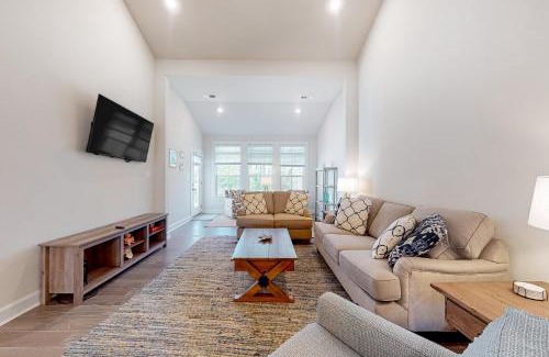 Lewes House | Coastal Club --- 33718 Freeport Dr.