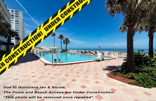Ortona Park Condo | Coastal Comfort Beachfront On the Ocean Condo