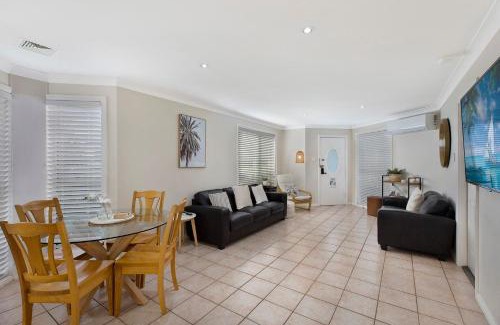 Long Jetty Apartment | Coastal Comfort on Thelma