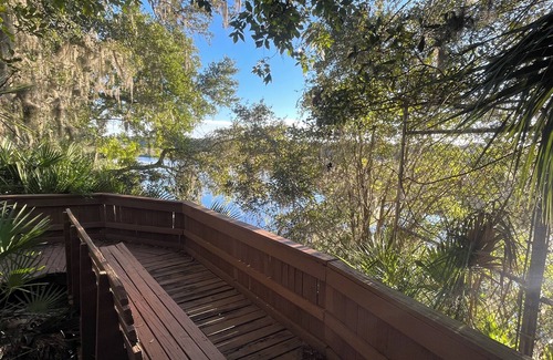 Seminole Woods House | Coastal Cottage Near the Ocean