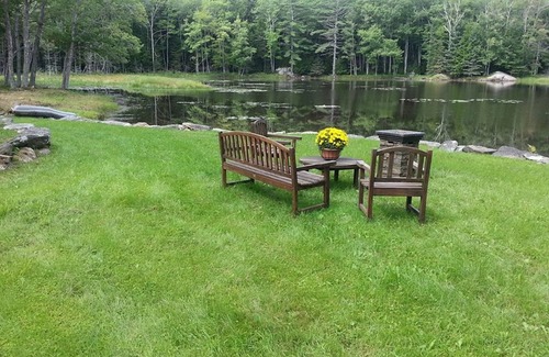 Isle of Springs Cottage | Coastal Cottage - Panoramic Views - Pond & Nature