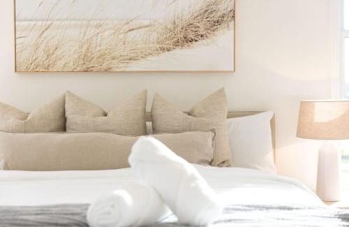 Budgewoi House | Coastal Cove