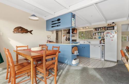 Waipu Cove House | Coastal Cove – Waipu Cove Holiday Home