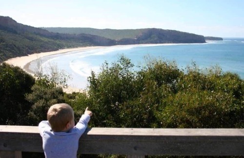 Torquay House | Coastal Days - pet friendly, parks, shops & beach