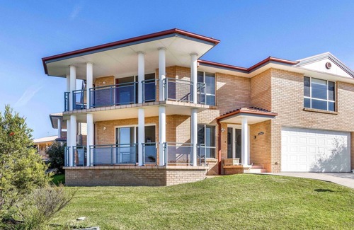 Shell Cove House | Coastal Delight In Shellcove