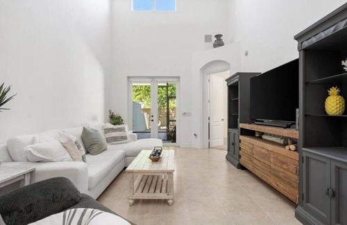 Gifford House | Coastal Dream Home With Loft: 2/2.5/2 Car Garage Retreat Near the Sea