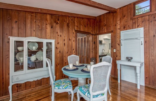 Indian Rocks Beach Apartment | Coastal Escape - Indian Rocks Beach
