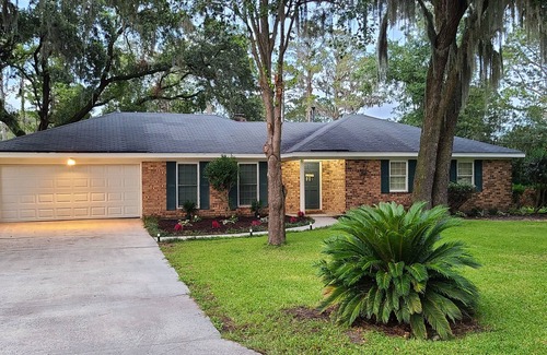 Whitemarsh Island House | Coastal Escape 7 miles from Tybee Island Savannah & River Street