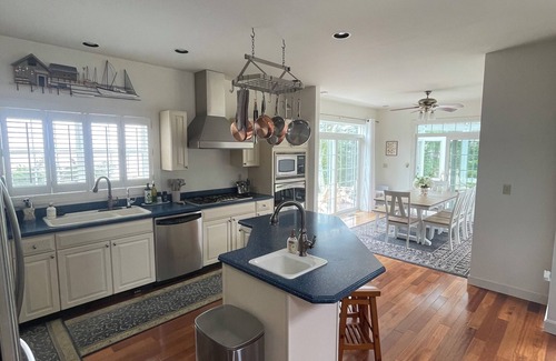 Roque Bluffs House | Coastal Escape at Clay Point Retreat - Water front - 3 Bedroom home - Sleeps 10