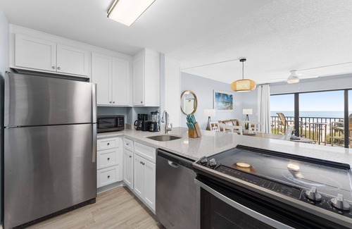 Cocoa Beach Condo | Coastal Escape Oceanfront Corner Unit with Heated Pool and Resort Amenities