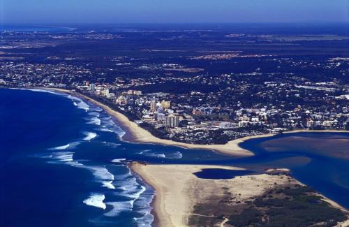 Maroochydore Apartment | COASTAL ESCAPE@ The Cosmopolitan Unit 20806