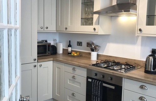 Sandgate Apartment | Coastal garden flat with parking. Pet friendly! Only 2 minutes from the beach!