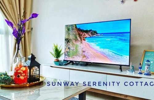 Bandar Sunway Apartment | Coastal Gem Retreat with 50 inch TV for 6Pax Near Sunway Lagoon 2R2B