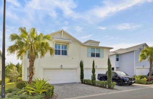 Jensen Beach House | Coastal Haven